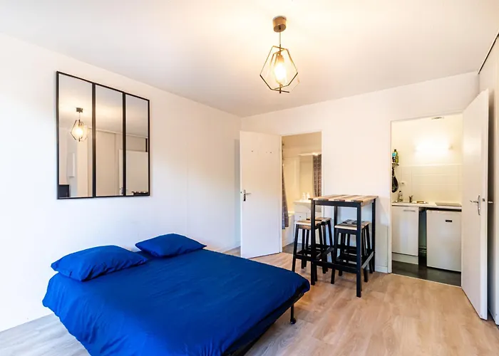 Agreable Proche Airbus Apartament